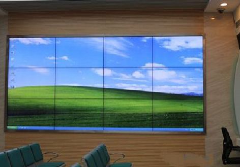 西充液晶拼接屏的另类用法。