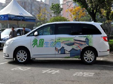 西充户外车贴喷绘如何保持效果?